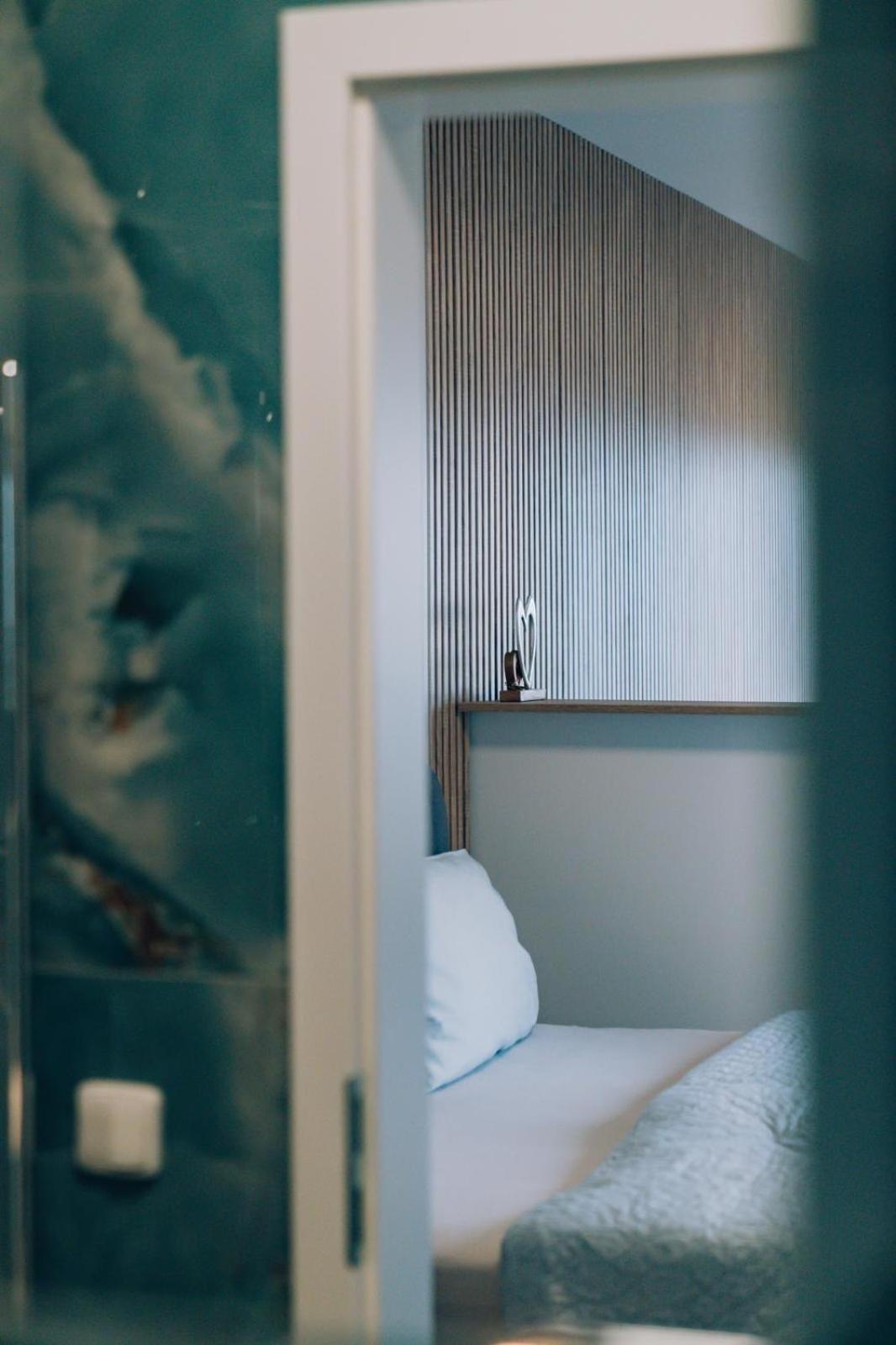 Airport Luxury & Apartmán Prague