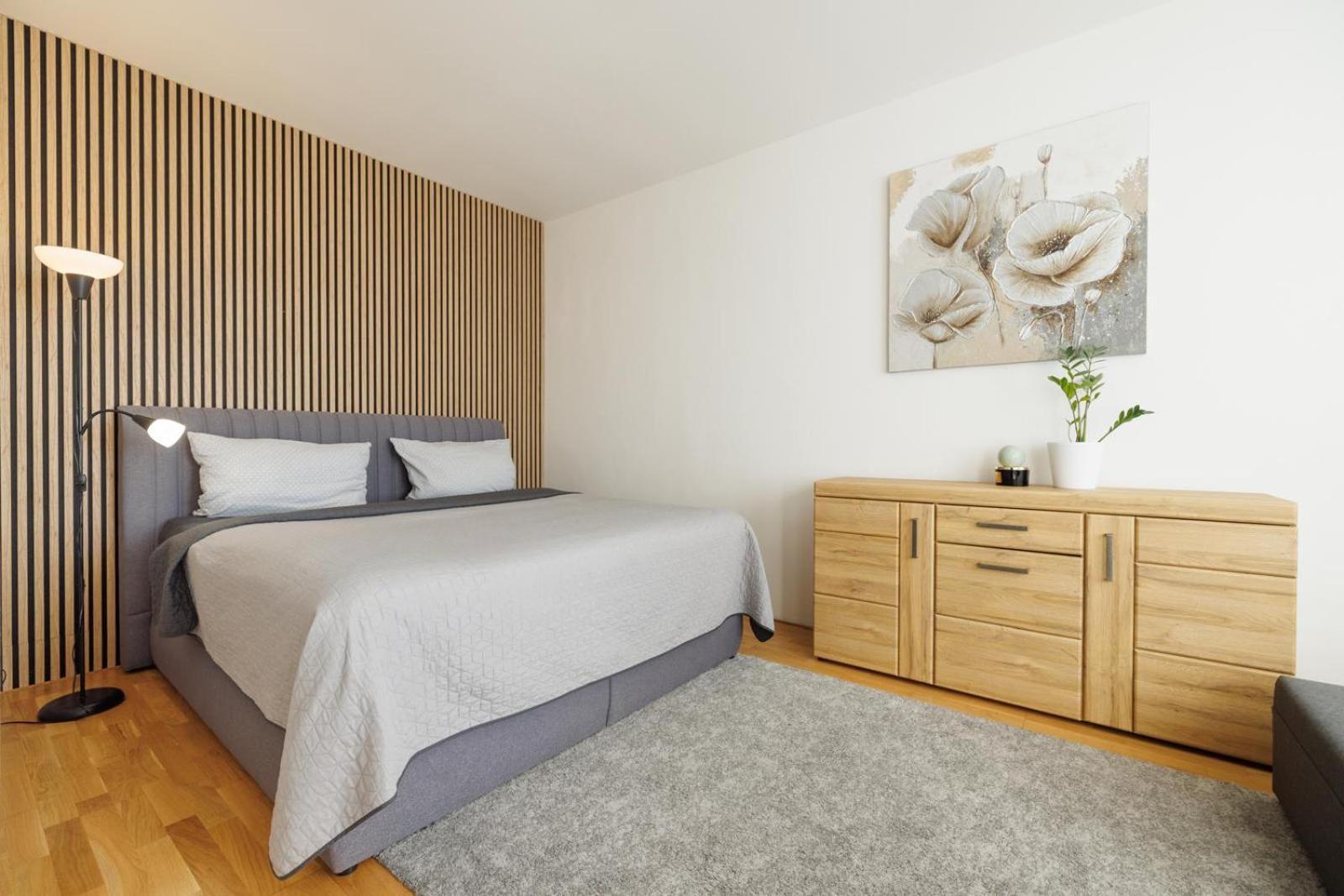 Airport Luxury & Apartmán Prague